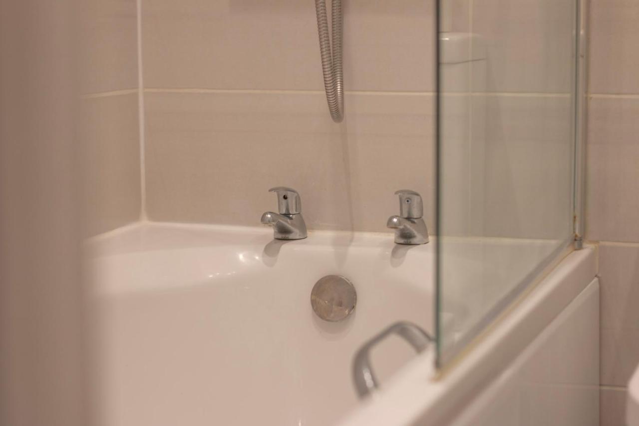 St Peters Townhouse By Property Promise カーディフ エクステリア 写真